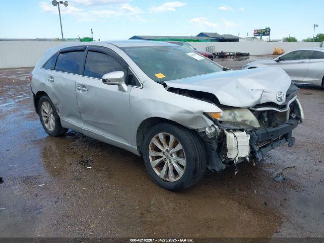  Salvage Toyota Venza