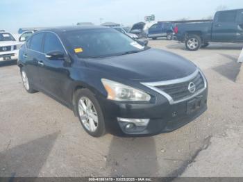  Salvage Nissan Altima