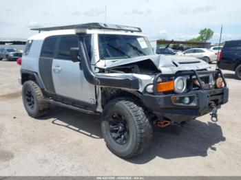  Salvage Toyota FJ Cruiser