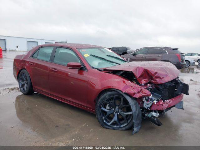  Salvage Chrysler 300