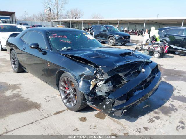  Salvage Dodge Challenger