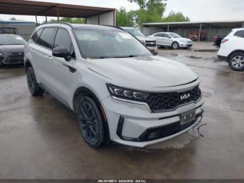  Salvage Kia Sorento