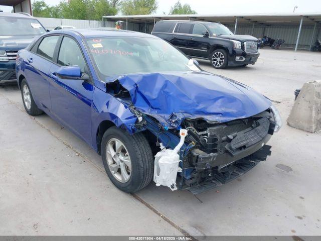  Salvage Hyundai ELANTRA