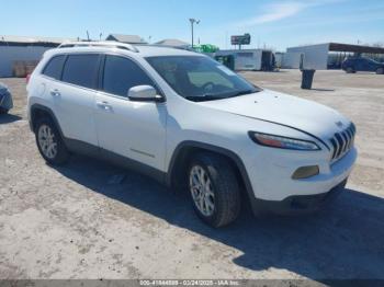  Salvage Jeep Cherokee