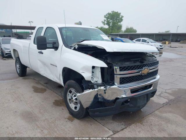  Salvage Chevrolet Silverado 2500