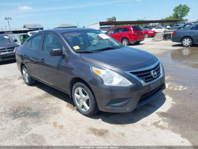  Salvage Nissan Versa