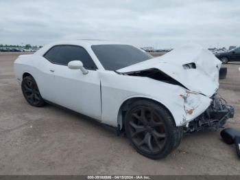  Salvage Dodge Challenger
