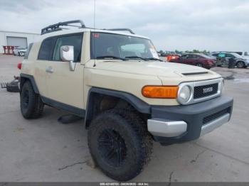  Salvage Toyota FJ Cruiser