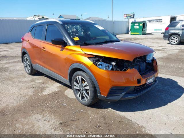  Salvage Nissan Kicks