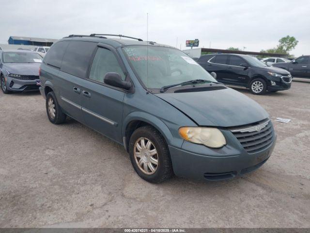  Salvage Chrysler Town & Country