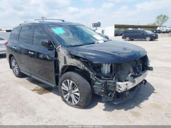 Salvage Nissan Pathfinder
