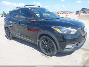  Salvage Nissan Kicks