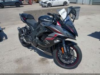  Salvage Kawasaki Zx1002