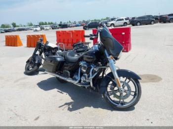  Salvage Harley-Davidson Flhx