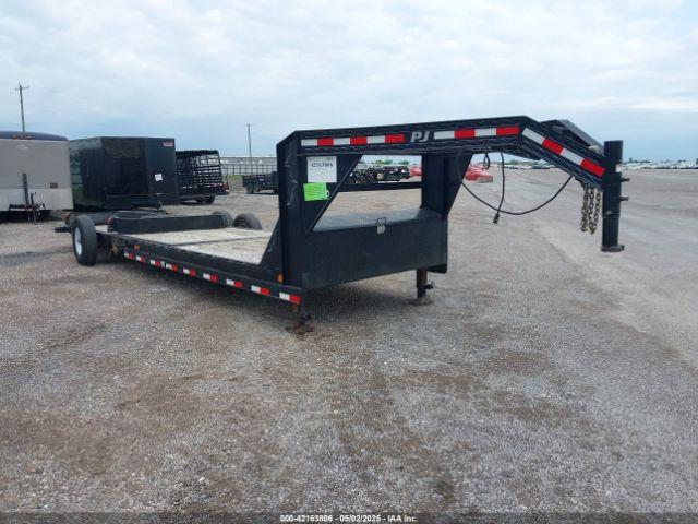  Salvage Pj Trailers Other