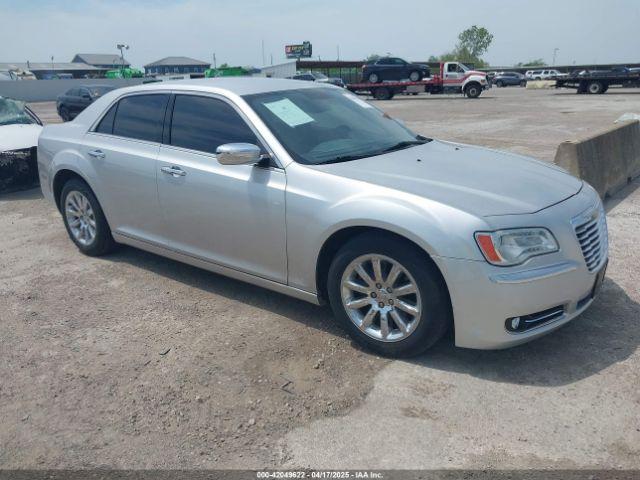  Salvage Chrysler 300