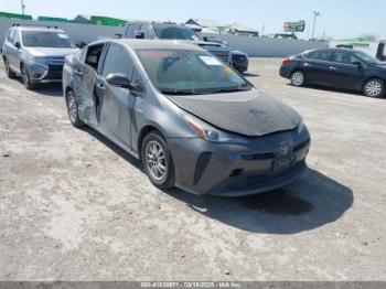  Salvage Toyota Prius