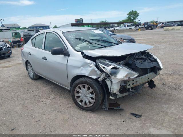  Salvage Nissan Versa