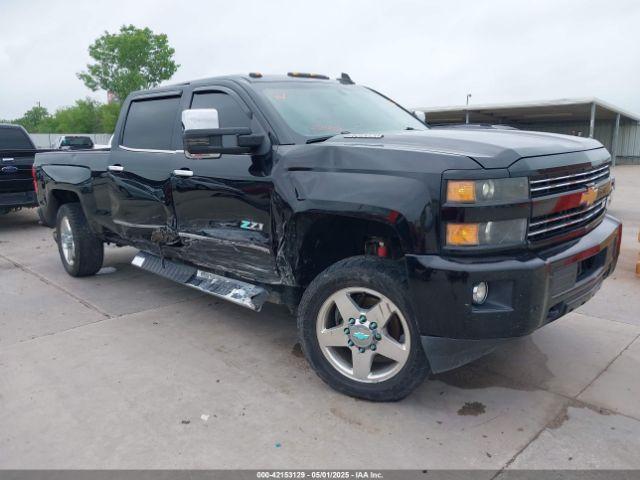  Salvage Chevrolet Silverado 2500