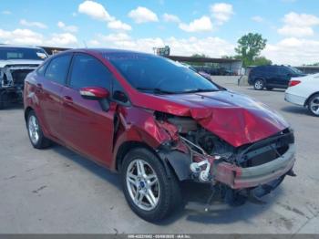  Salvage Ford Fiesta