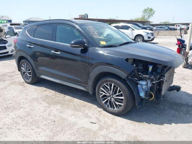  Salvage Hyundai TUCSON