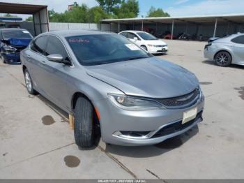  Salvage Chrysler 200