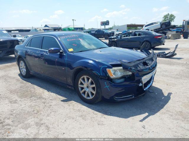  Salvage Chrysler 300