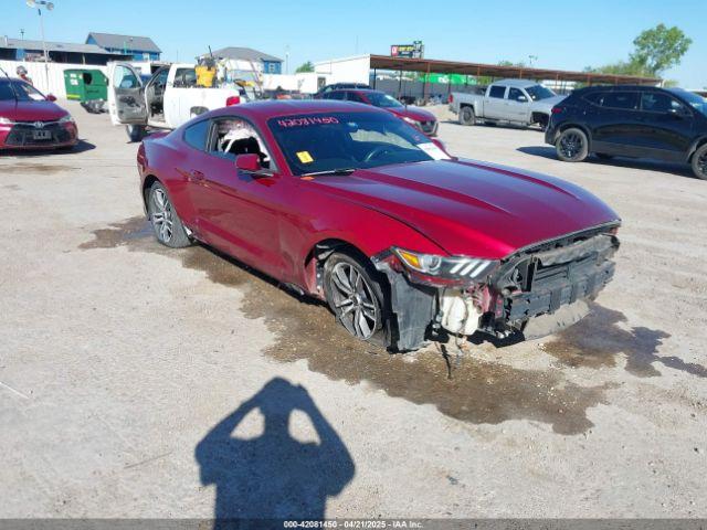  Salvage Ford Mustang