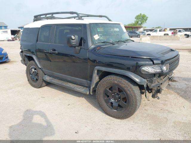  Salvage Toyota FJ Cruiser