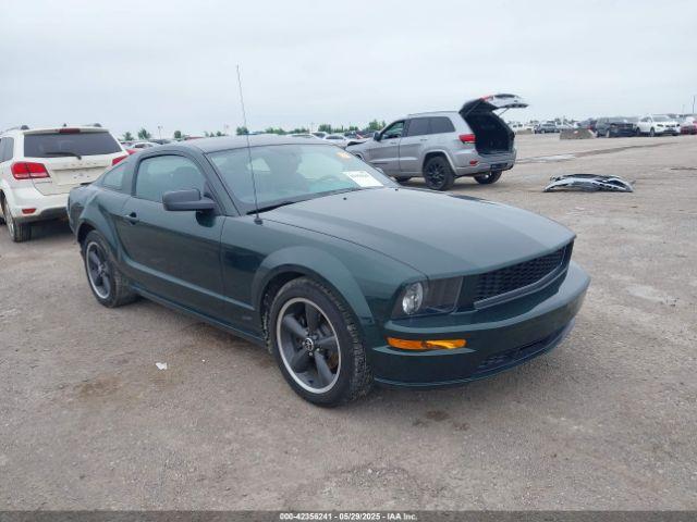  Salvage Ford Mustang