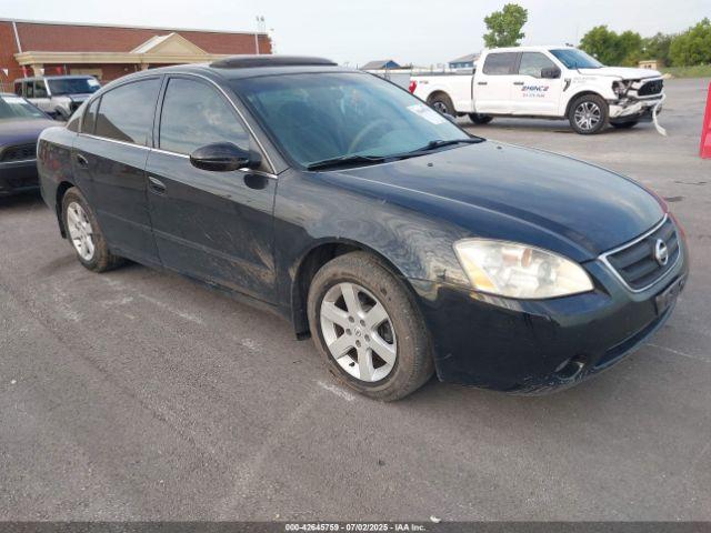  Salvage Nissan Altima