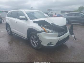  Salvage Toyota Highlander
