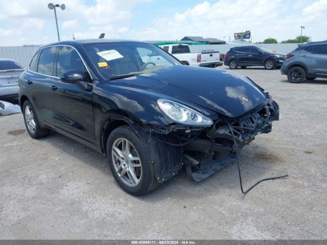  Salvage Porsche Cayenne