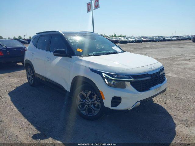  Salvage Kia Seltos