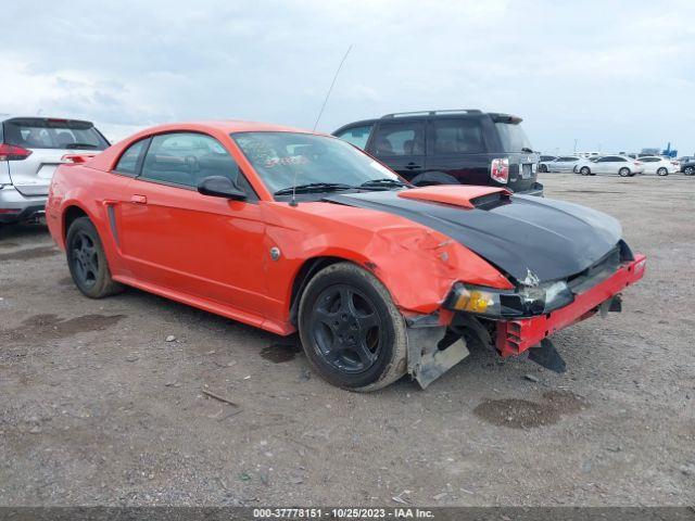  Salvage Ford Mustang
