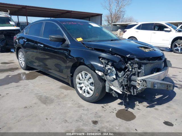  Salvage Nissan Altima