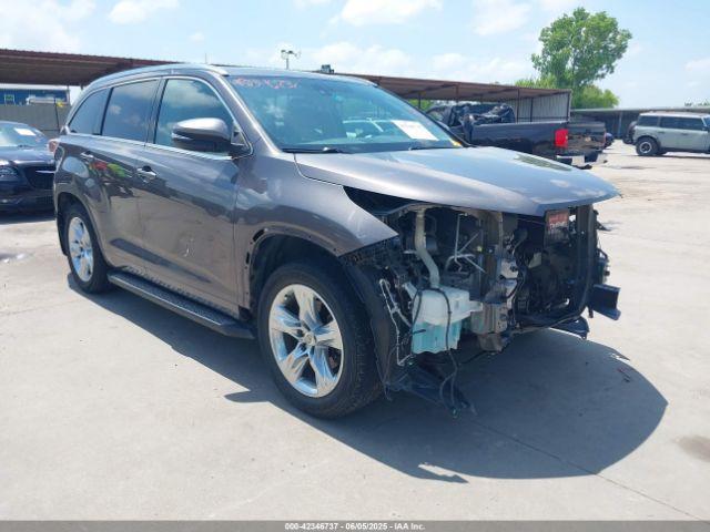  Salvage Toyota Highlander