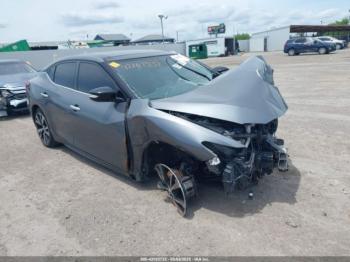  Salvage Nissan Maxima