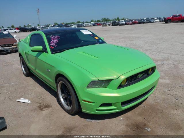  Salvage Ford Mustang