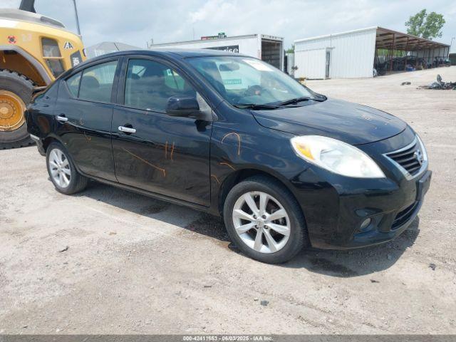  Salvage Nissan Versa