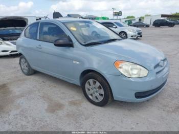  Salvage Hyundai ACCENT