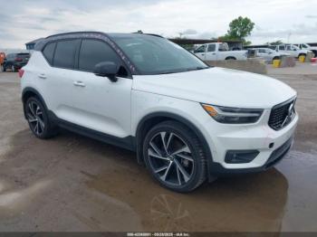  Salvage Volvo XC40
