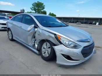  Salvage Hyundai SONATA