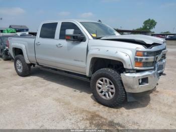  Salvage Chevrolet Silverado 2500