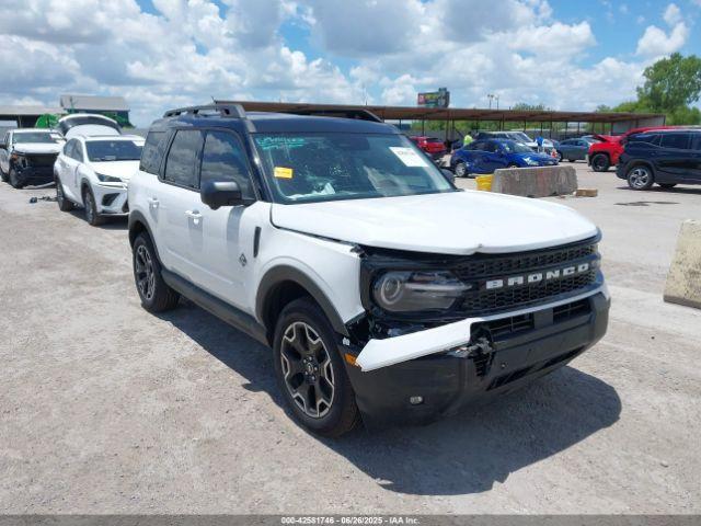  Salvage Ford Bronco