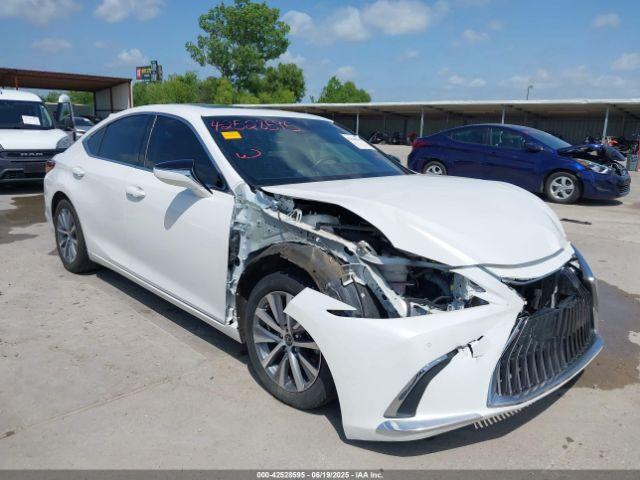  Salvage Lexus Es