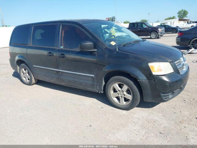  Salvage Dodge Grand Caravan