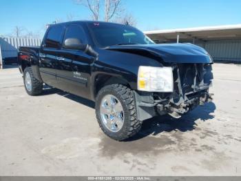  Salvage Chevrolet Silverado 1500