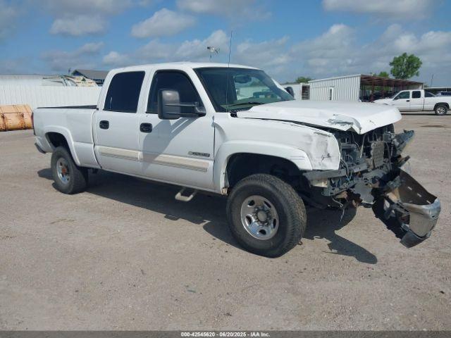  Salvage Chevrolet Silverado 2500