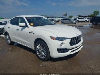  Salvage Maserati Levante